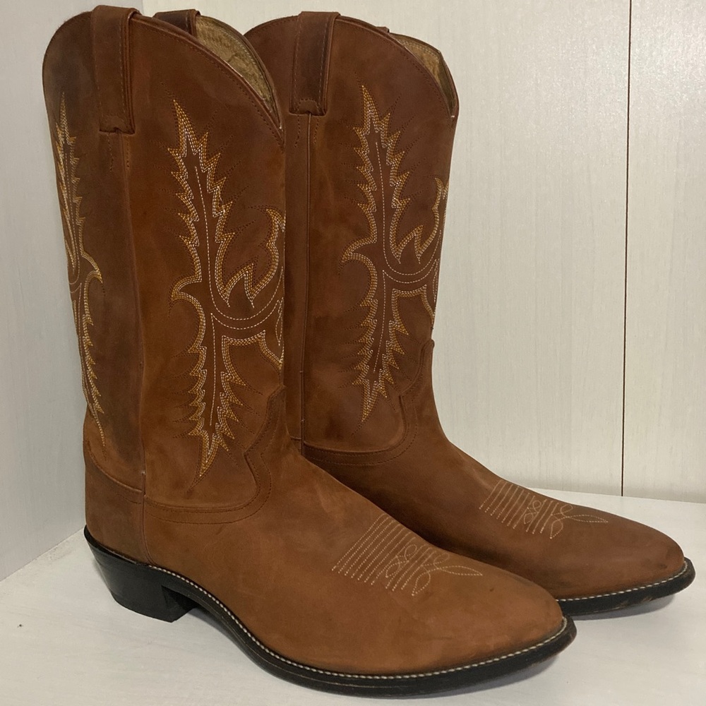 Brown Tony Lama Cowboy Boots